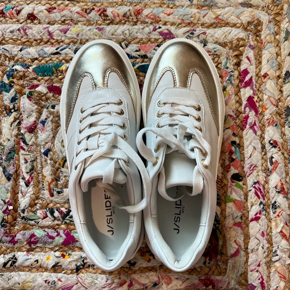 J Slides White and Gold Sneakers - Picture 10 of 11